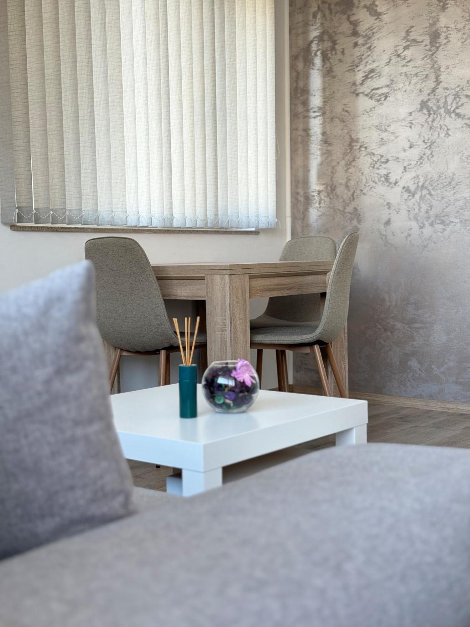 Restful Apartment For 4 Guests In Burgas Extérieur photo