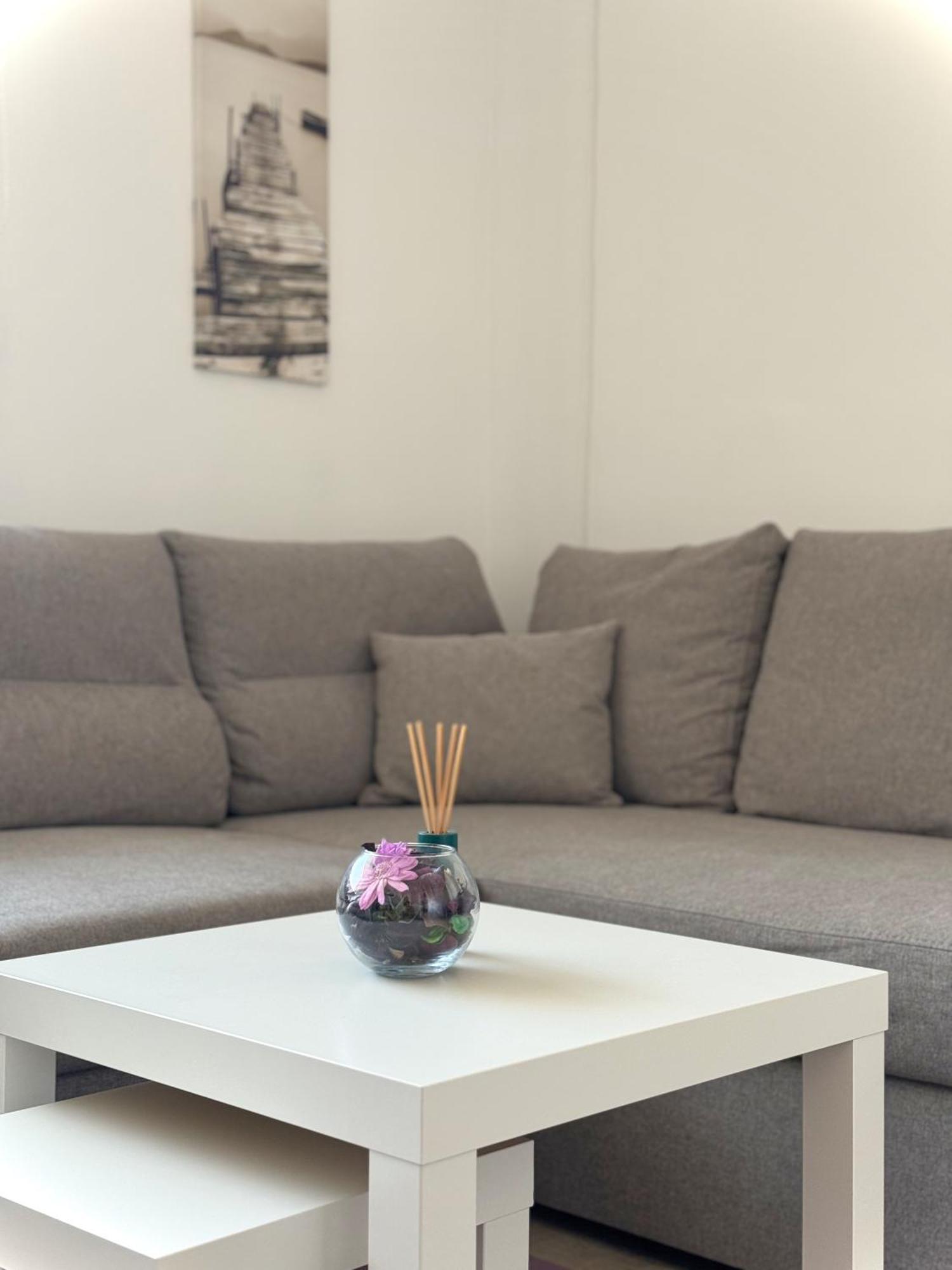 Restful Apartment For 4 Guests In Burgas Extérieur photo